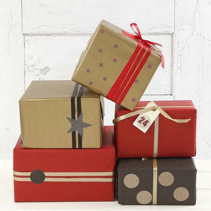 Goldfarbenes Geschenkpapier | 50 cm x 5 m – Detailansicht 3 | ARTMIE