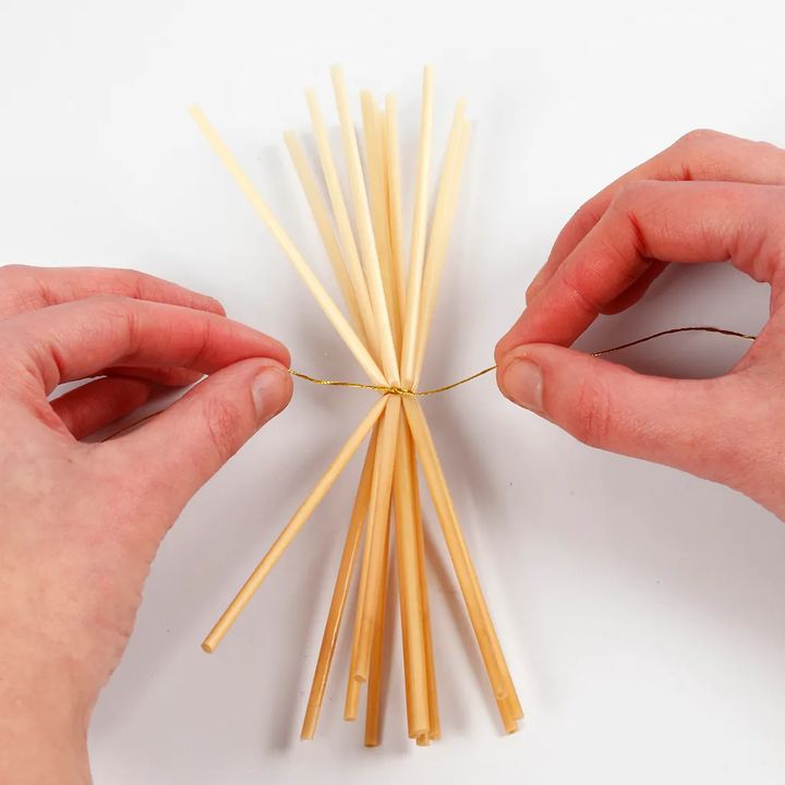 Mini-Kreativset Strohschneeflocken – Detailansicht 5 | ARTMIE