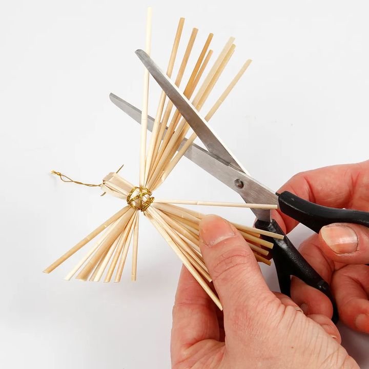 Mini-Kreativset mit Stroh-Engeln – Detailansicht 6 | ARTMIE