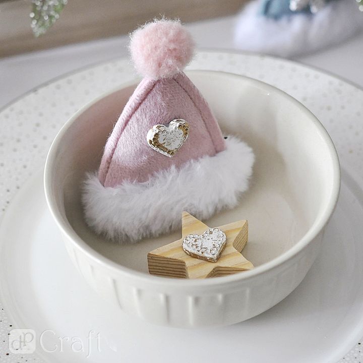 Hängende Weihnachtsdekoration mit Fell | Rosa – Detailansicht 4 | ARTMIE