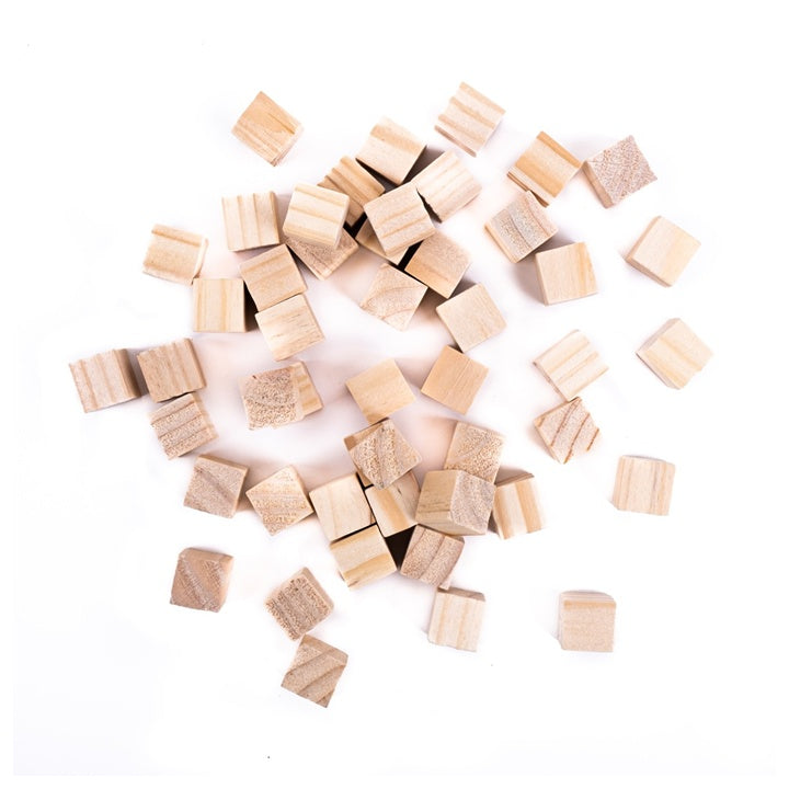 Natürliche Holzwürfel 15x15 mm / Satz von 49 | ARTMIE