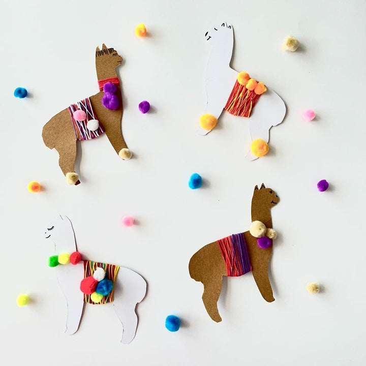 Bunte Acryl Pom Poms – Detailansicht 3 | ARTMIE