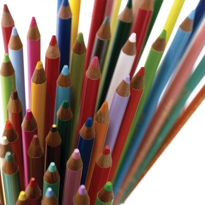 Buntstifte Holbein Artists 12 Stück - Design-Set – Detailansicht 2 | ARTMIE
