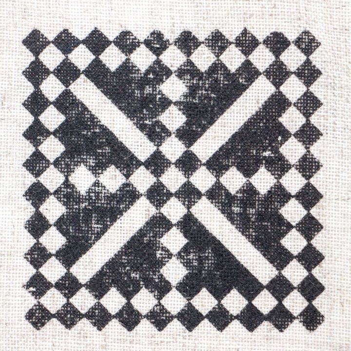 Holzstempel ROSA TALENT Nr. 2 Geometrie 7,5x7,5 cm – Detailansicht 2 | ARTMIE