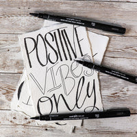 Set UNI PIN fineliner Kalligraphie-Marker 8 Stück – Detailansicht 5 | ARTMIE