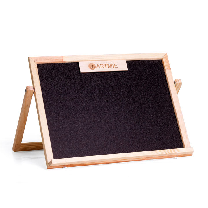 Magnetische doppelseitige Kindertafel ARTMIE mit Ständer 30 x 40 cm | ARTMIE