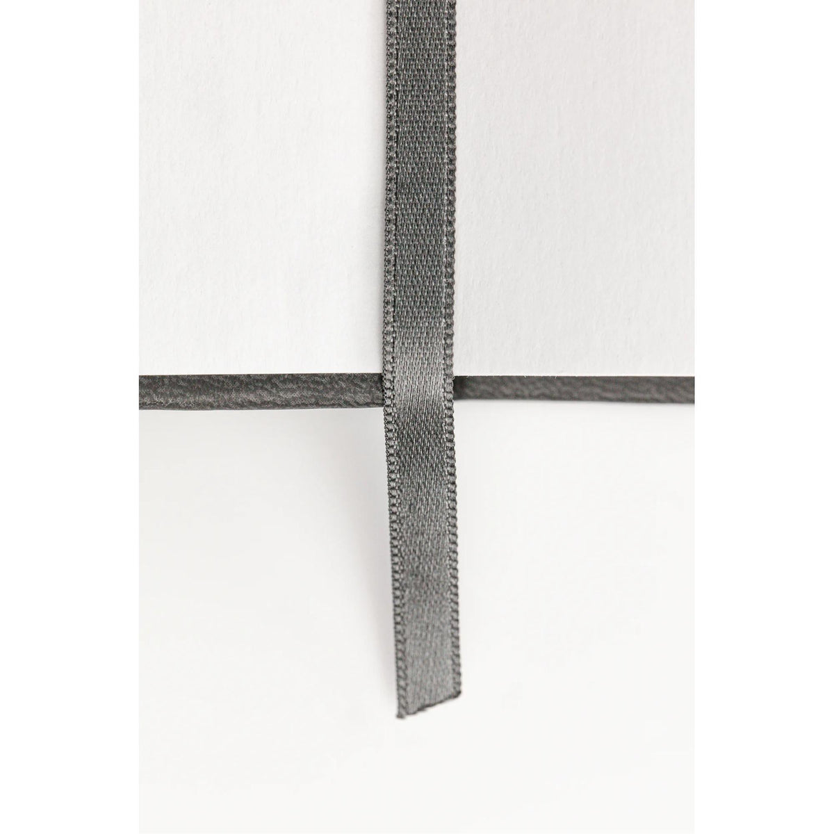 DARWI Skizzenbuch Black 14 x 14 cm, 140 g/m2, 80 Blatt