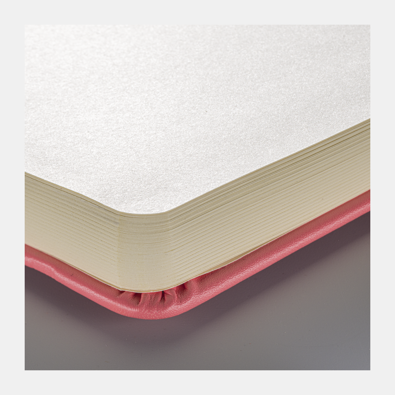 Talens Art Creation Skizzenbuch Coral 12 x 12 cm, 140 g, 80 Blatt, Hardcover