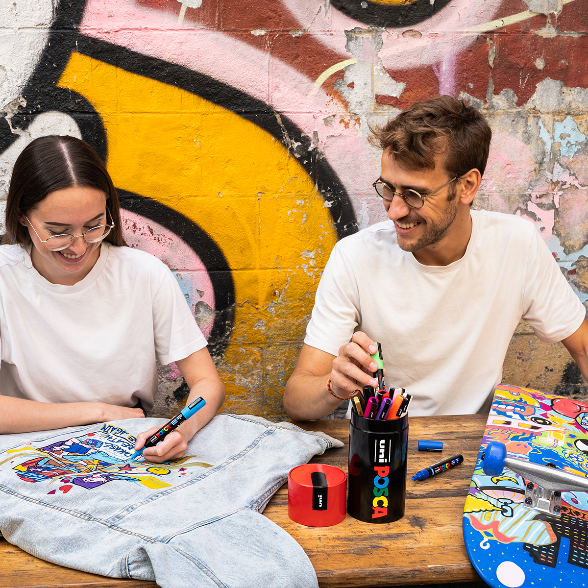 Posca Kombi-Markerset in der Metalldose – 13-tlg. (PC-3M, PC-5M, PC-5BR)