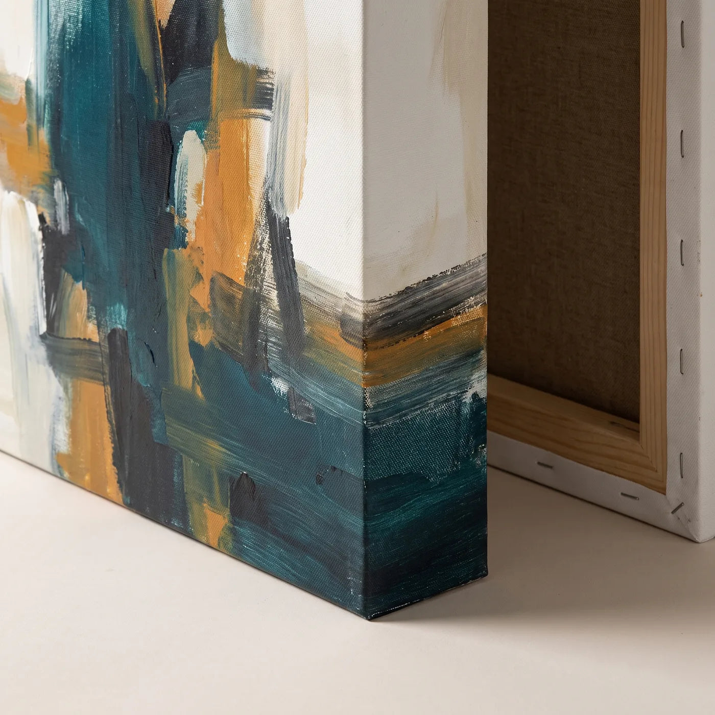 Mit Acryl gemaltes Bild, das auf der 4 cm tiefen Seite der 3D-Leinwand weiterläuft